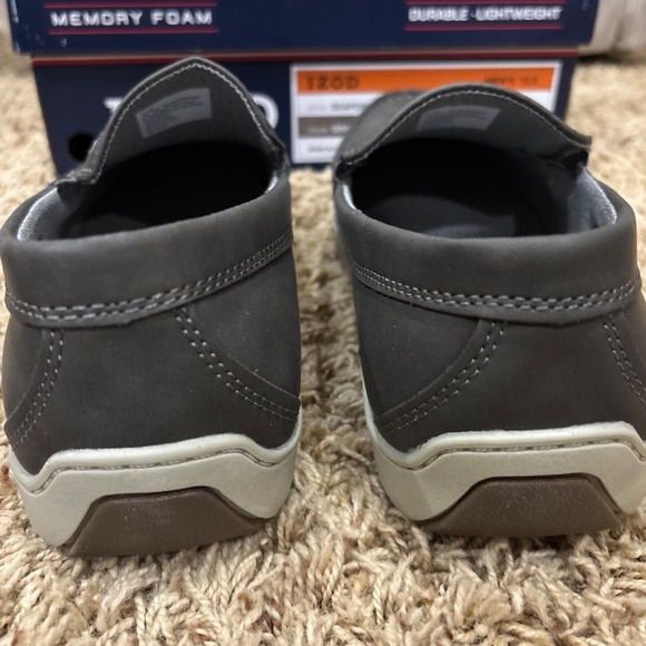 Izod Mens Seapoint Sneaker Loafer Slip On Shoe Size 10.5 Gray New - Picture 7 of 12